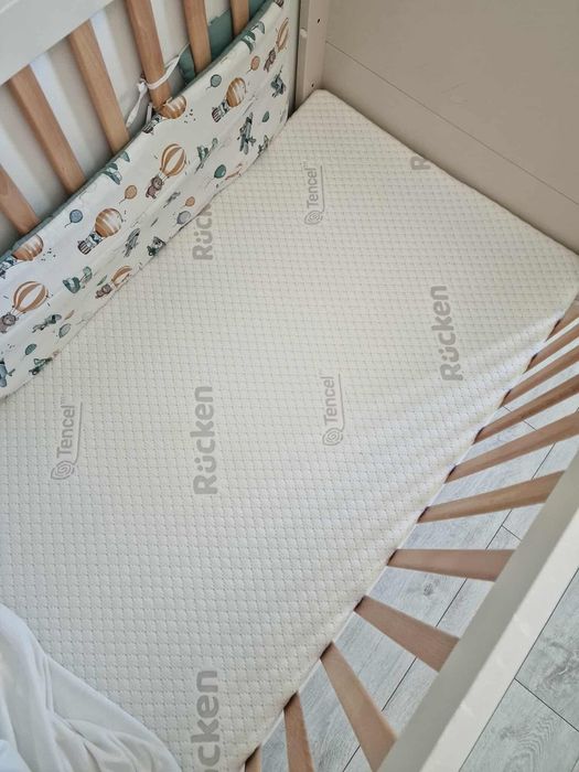 Łóżeczko dziecięce meble Fumio model miloo + materac Rucken stan dobry