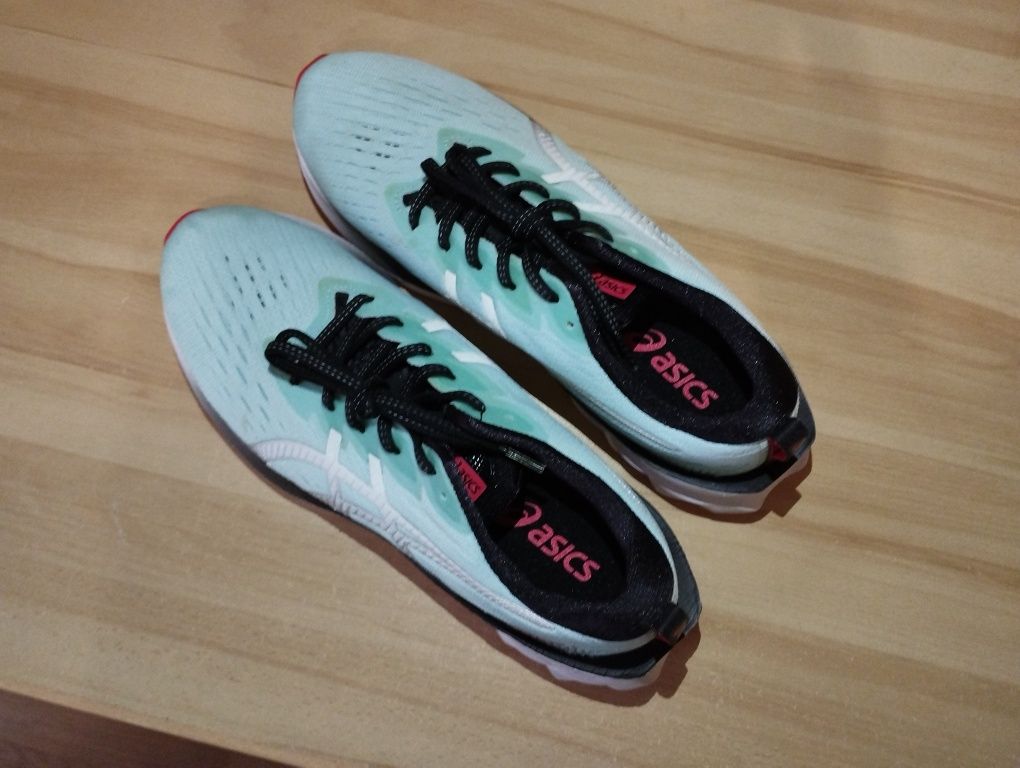 Asics Novablast 2 Blue/White 43.5 (27.5 см) — стан нових