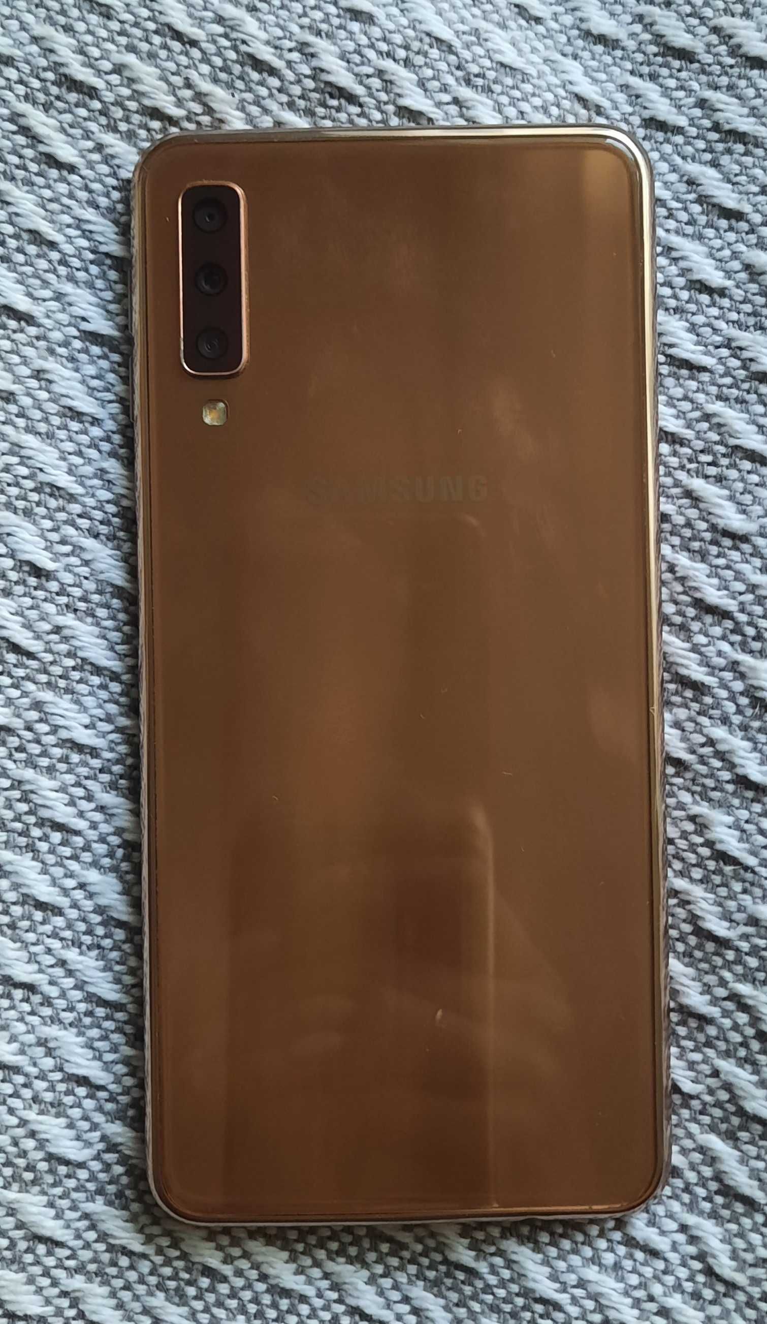 Galaxy A 7 (2018) 4/64 GB GOLD