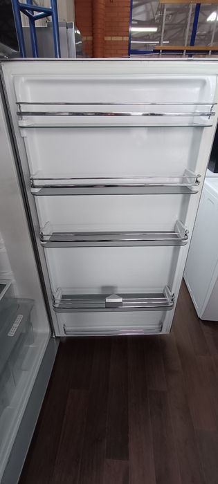 Холодильник Blomberg