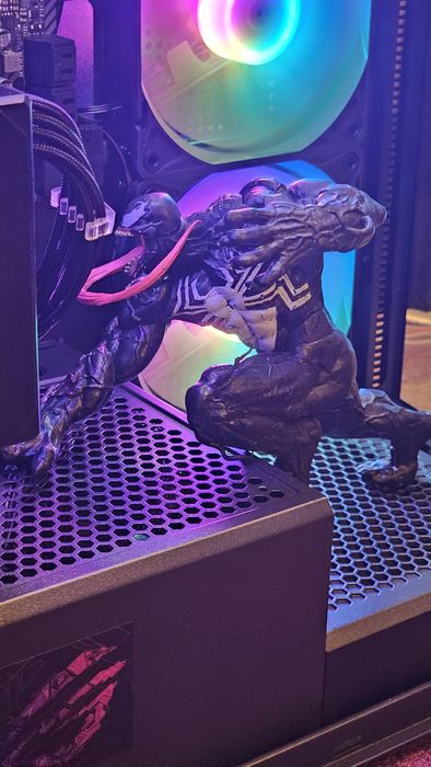 Komputer do gier AM5 Ryzen, 16 gb ddr5, 1024 gb SSD,  Venom, Corsair