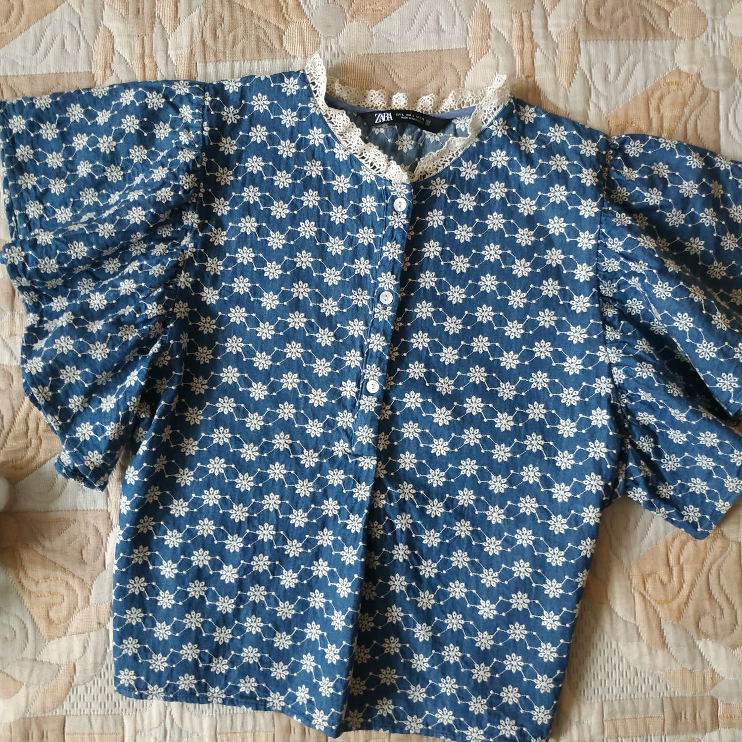 Шикарна блуза Zara, шиття, 100% бавовна, р.М
