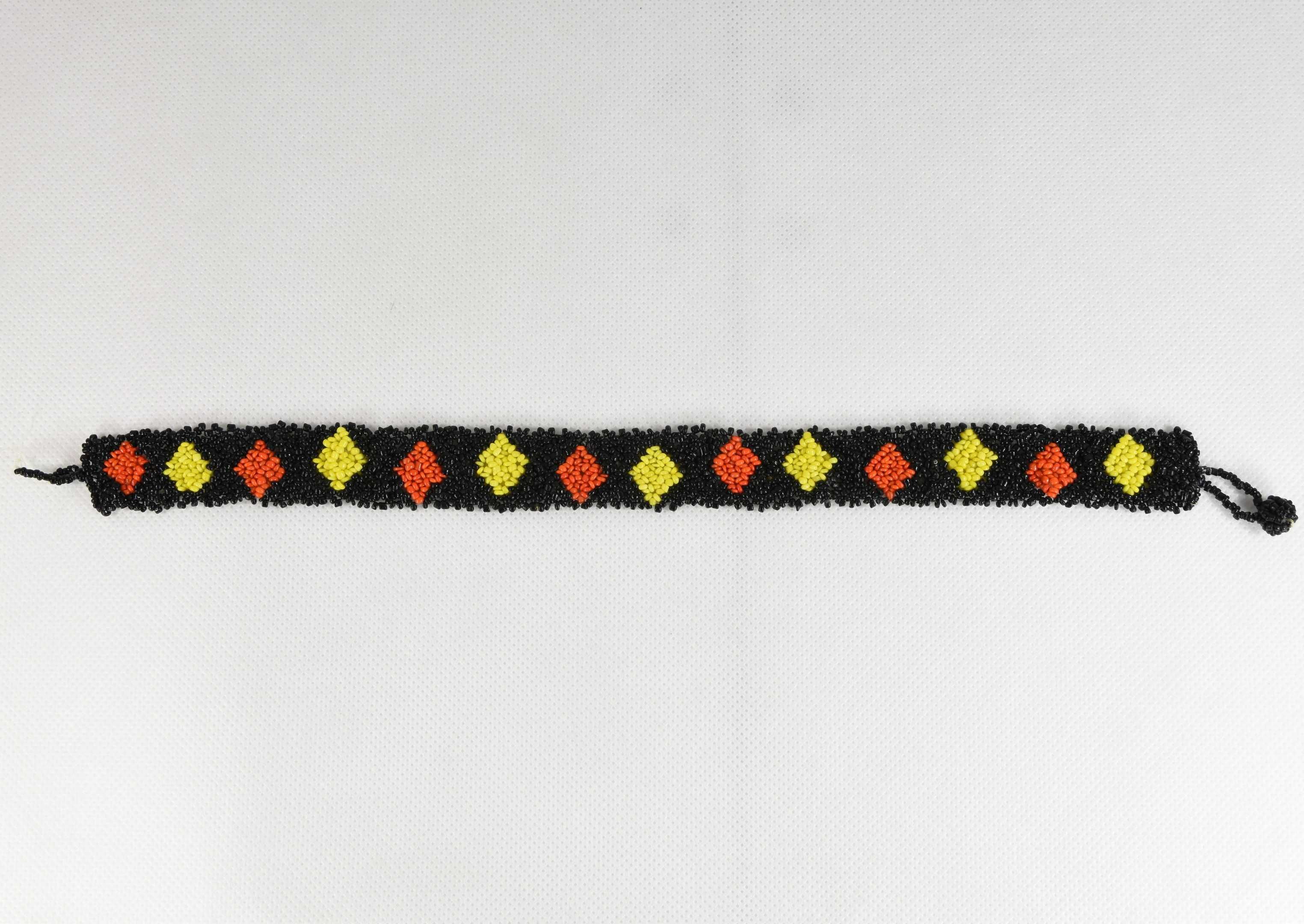 Choker na szyję z koralików