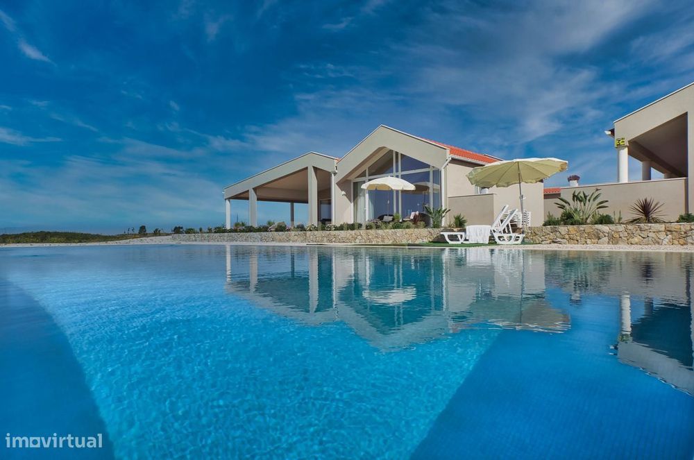 Herdade de 271 Hectares no Barlavento Algarvio, com moradia + 4 estudi