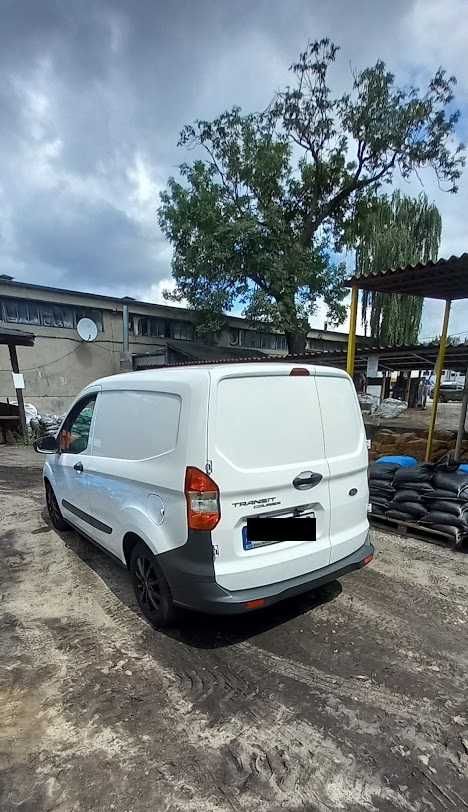 Ford Transit Courier 2022