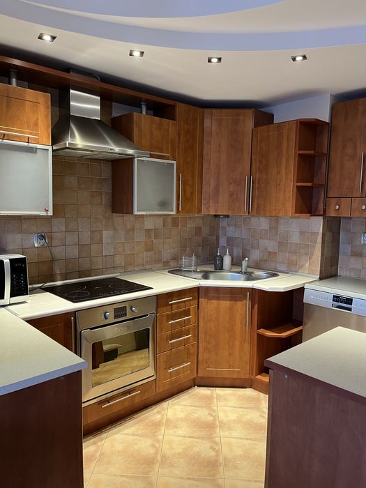 Mieszkanie 60 m2 dwupoziomowe, klimatyzacja, wlasne miejsce parkingowe