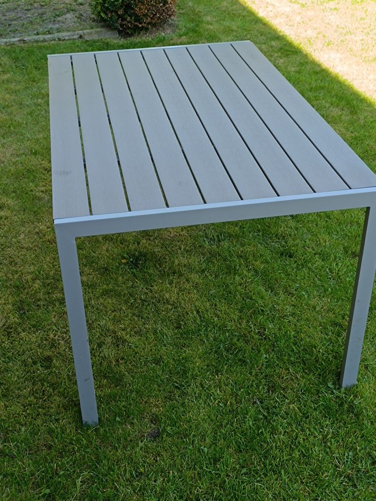 Stół ogrodowy 150x90x75