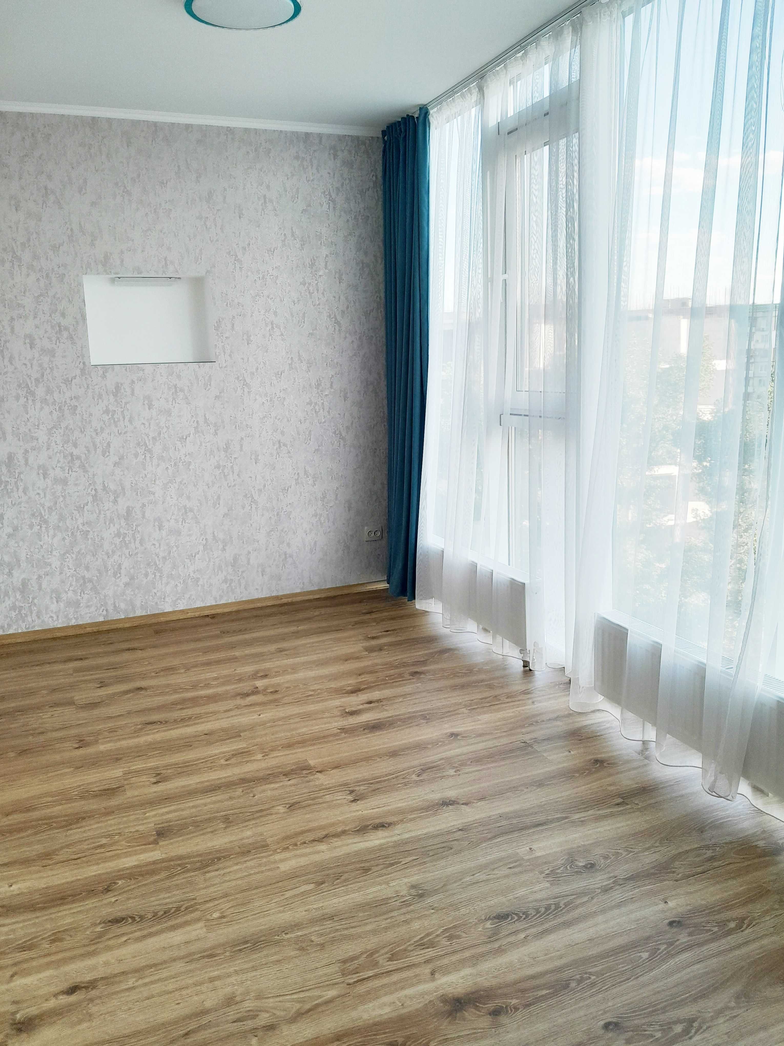 Продам 2к кв. на Победе 4,в ЖК Пятый Континент с новым ремонтом.Победа