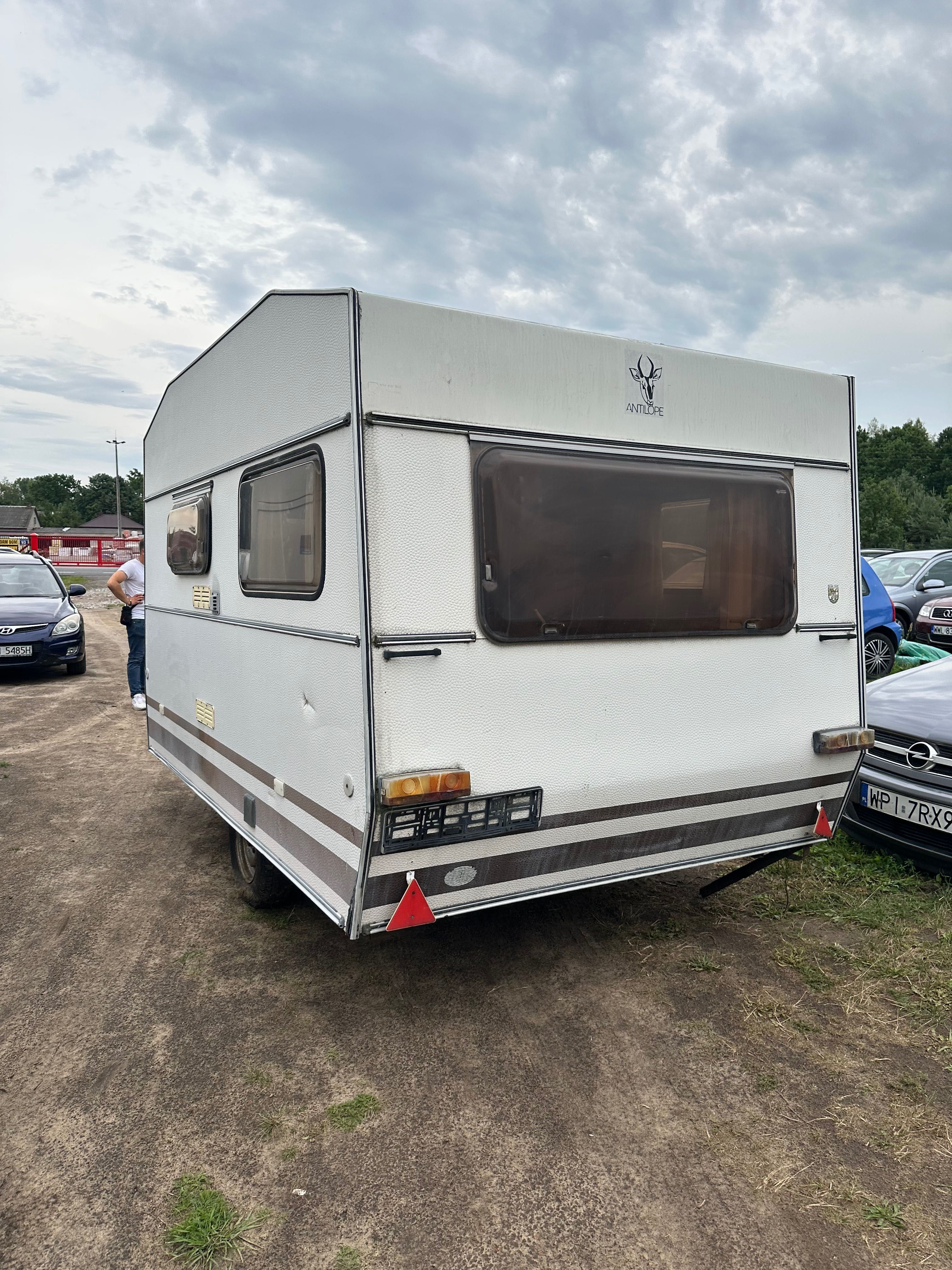 Sprzedam przyczepę kempingową – gotowa do wyjazdu