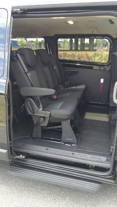 Wypożyczalnia wynajem busów busa z Ford Transit Custom AUTOMAT 8, 9 os