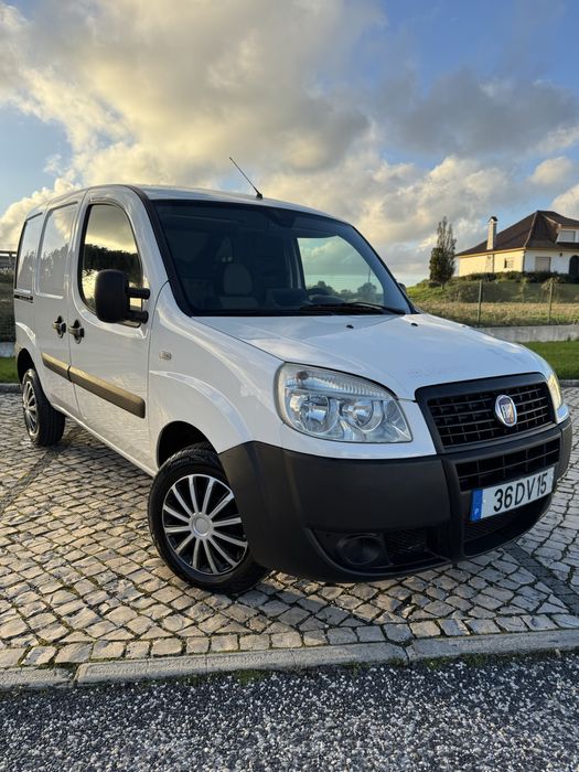 Fiat Doblo 1.3 Multijet 75cv  06/2007  Revisão feita.