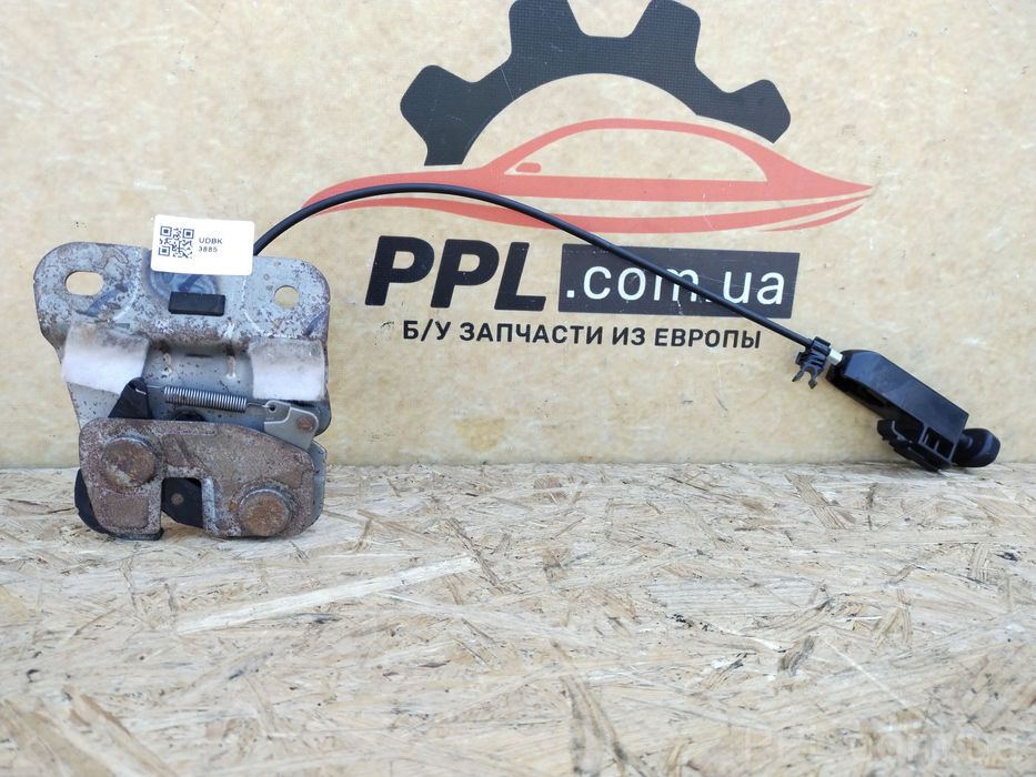 Mazda 3 BM 2013-2019 замок спинки сиденья заднего правого BJS75732X