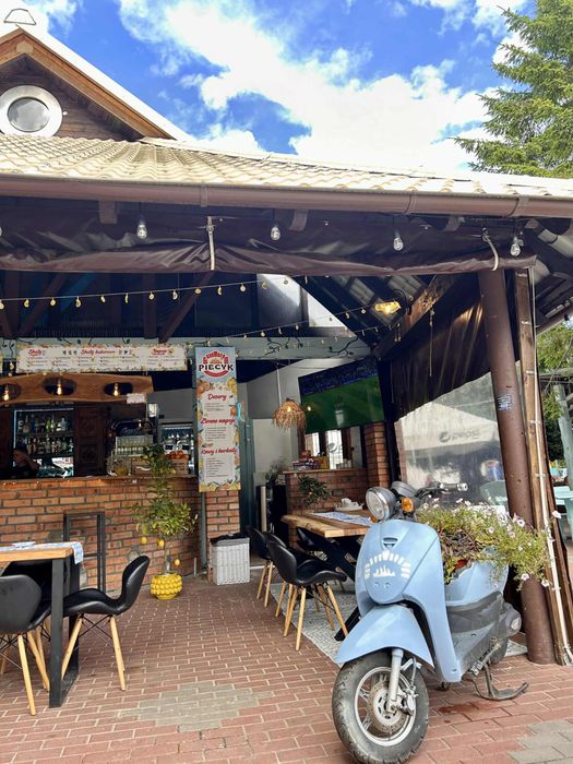 Wydzierżawię w pełni wyposażoną pizzerię w Dębkach – gotowy lokal!
