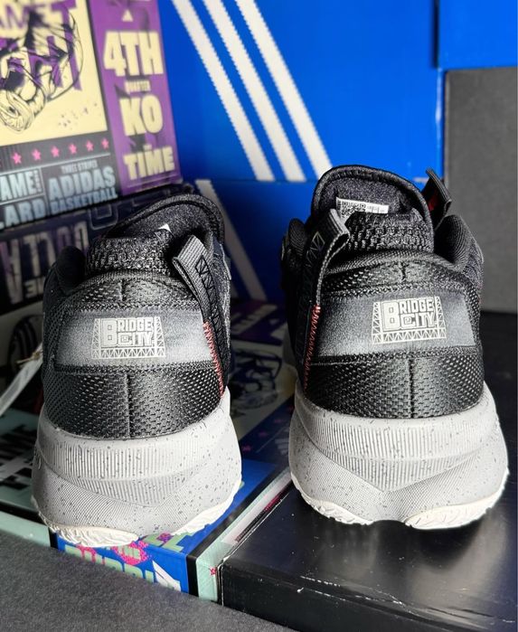 Розпродаж до ЧОРНОЇ ПʼЯТНИЦІ !!! Оригінальні кросівки adidas DAME 8