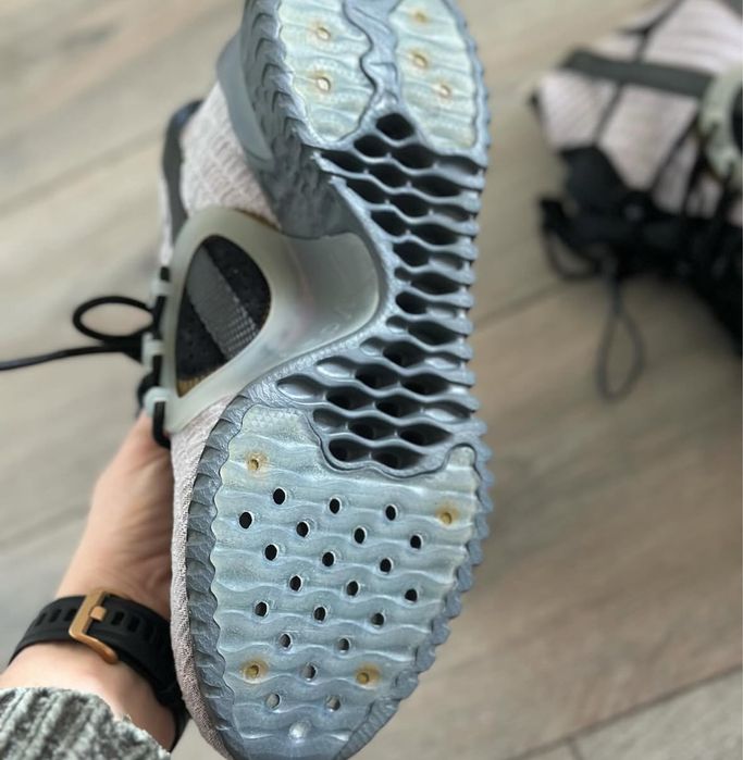 Nike оригінал кросівки