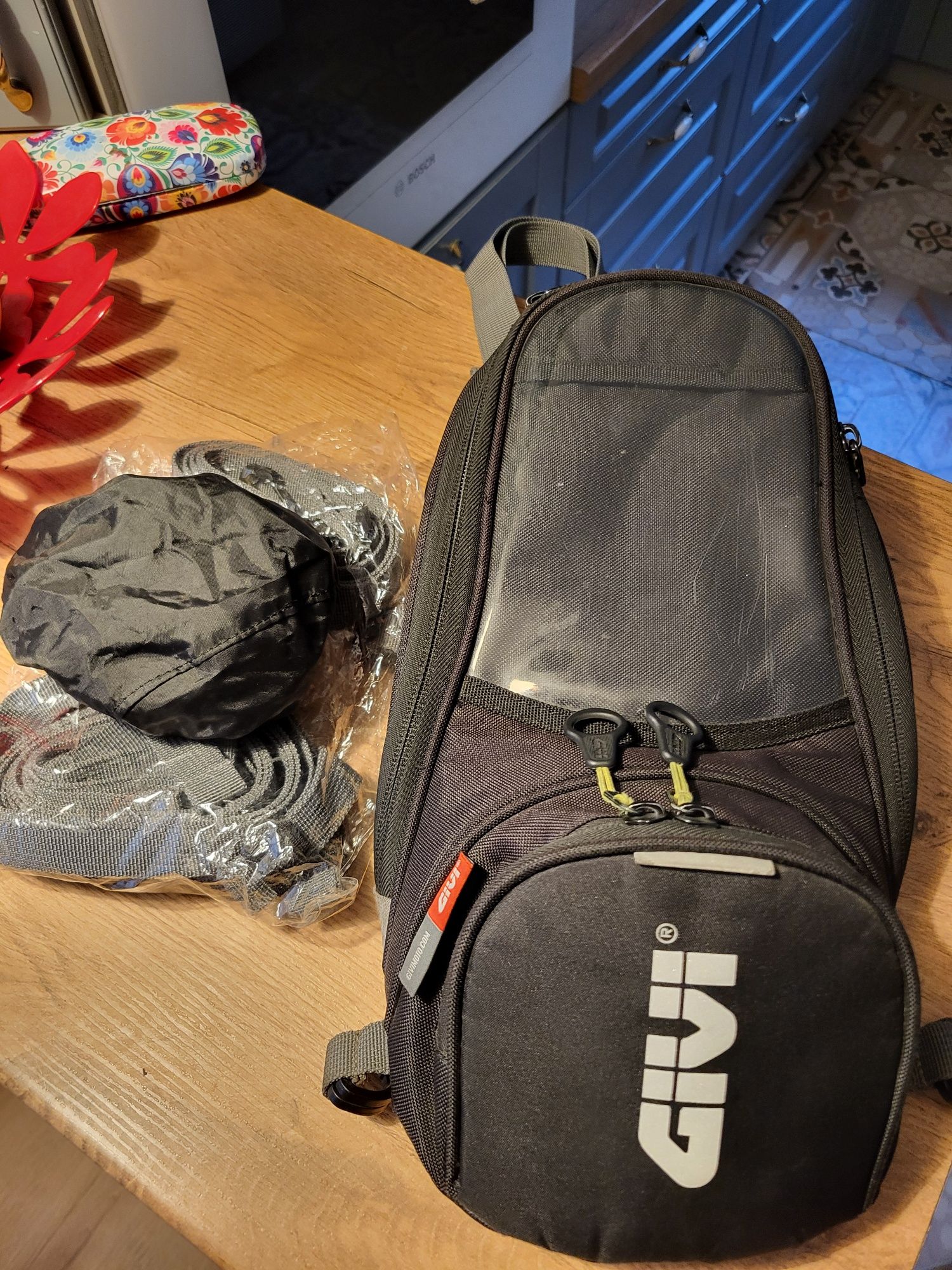 Torba tankbag Givi EA106B