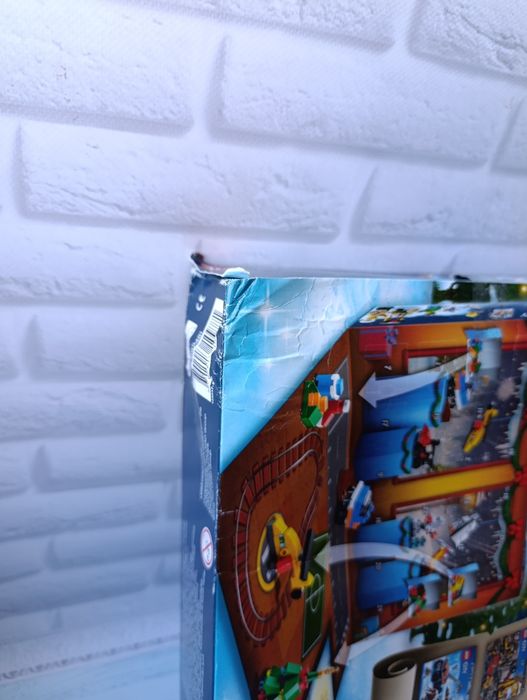 Новорічний адвент календар Lego. Оригінал