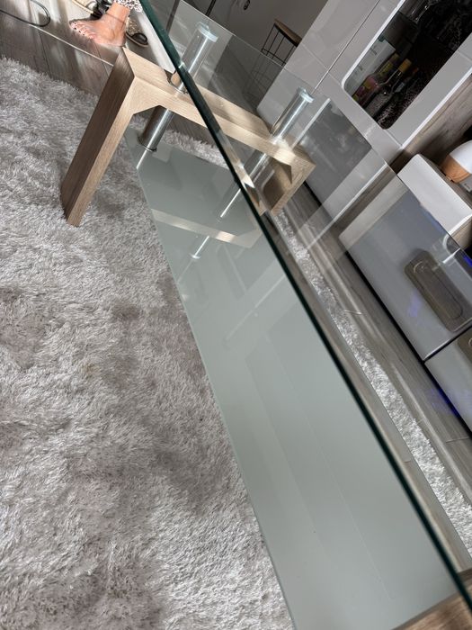 Mesa de centro de vidro