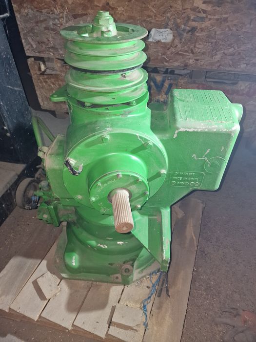 Центральный редуктор комбайна John Deere 9500, 9600