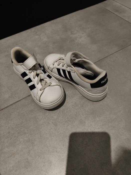 Buty Adidas, rozmiar 30,5