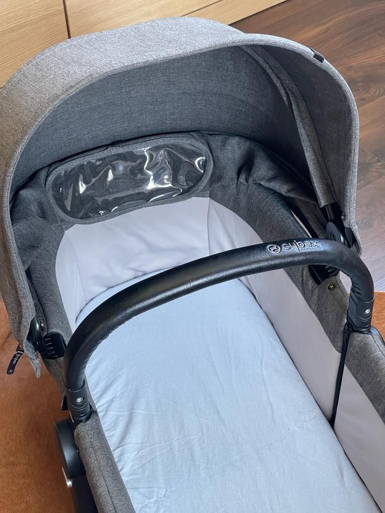 Gondola Cybex Manhattan Grey plus liczne dodatki