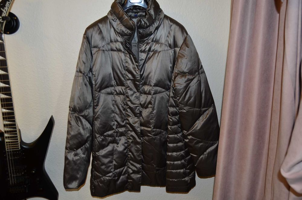 Демисезонная пуховая куртка женская Biadginni 54-56 размер