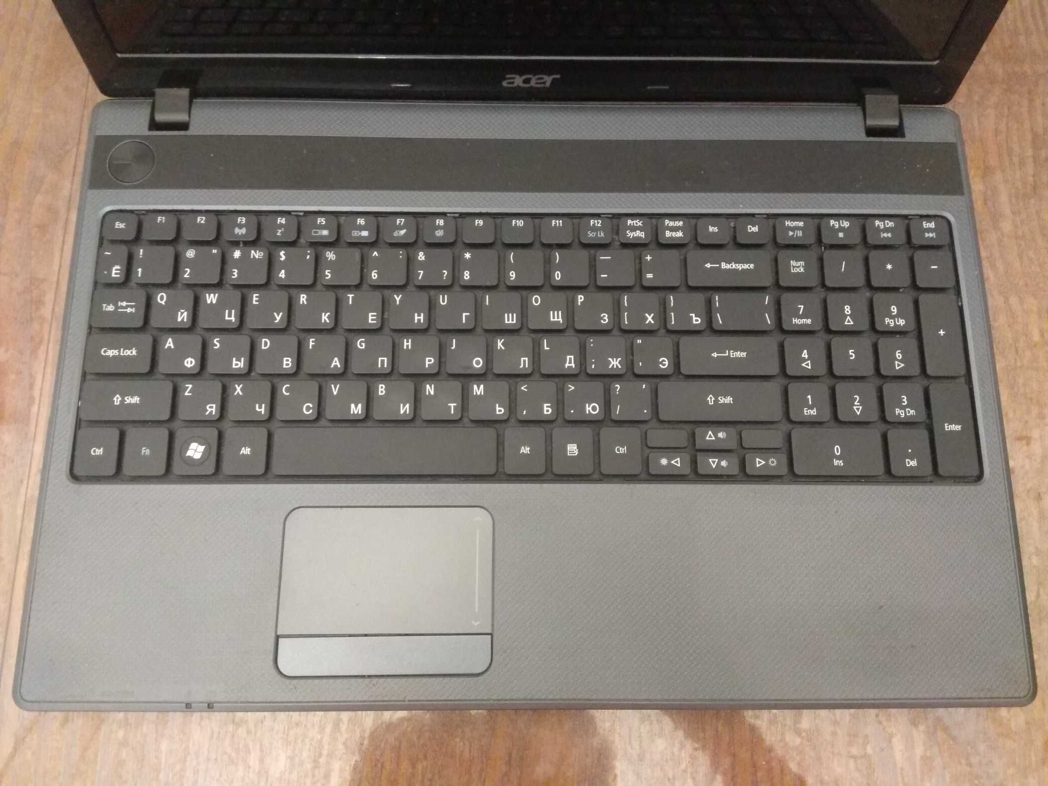 Ноутбук Acer 5250 в хорошем состоянии