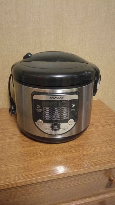 Продам мультиварку.
