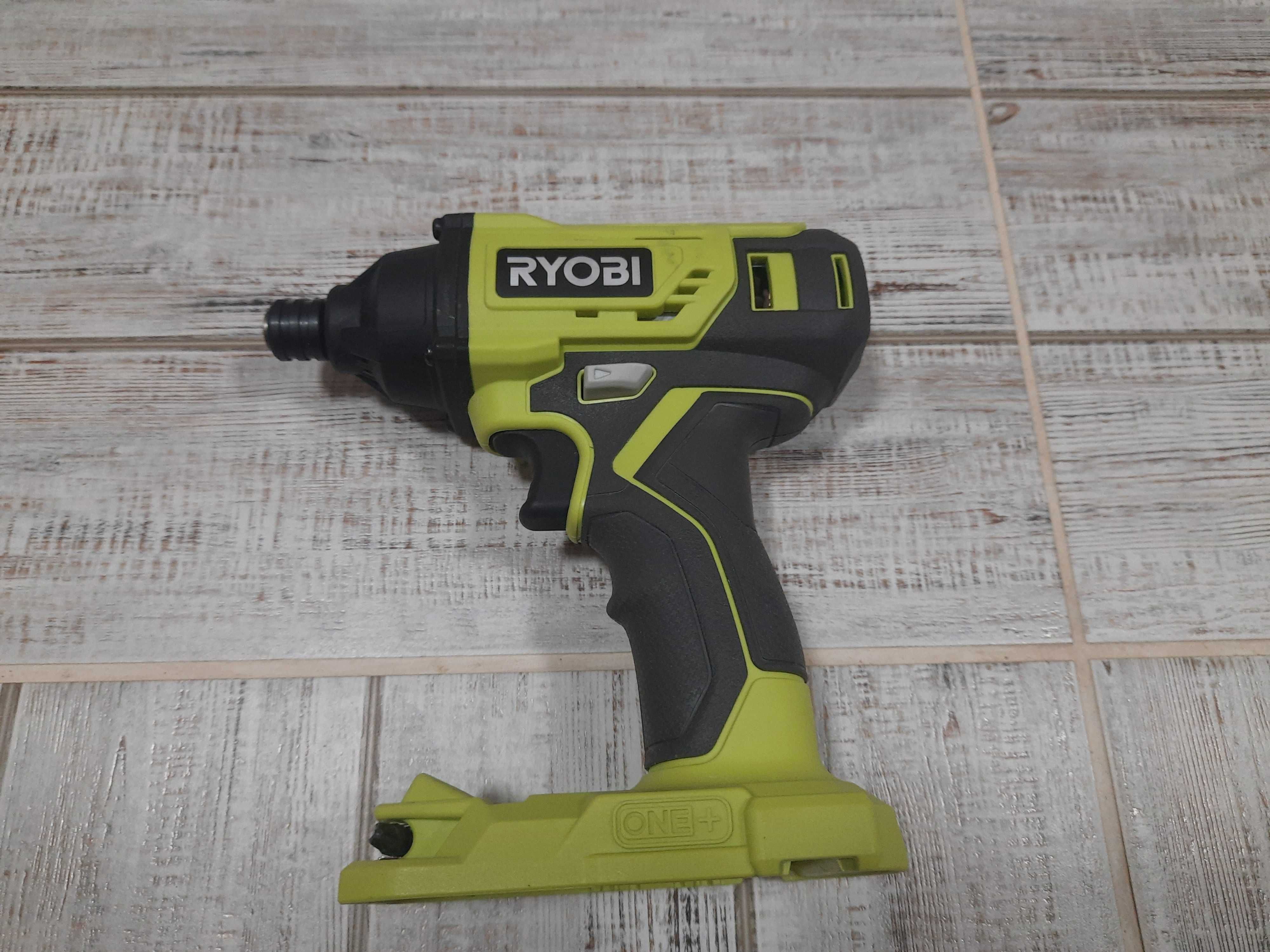 Акумуляторний імпакт Ryobi P235AVN