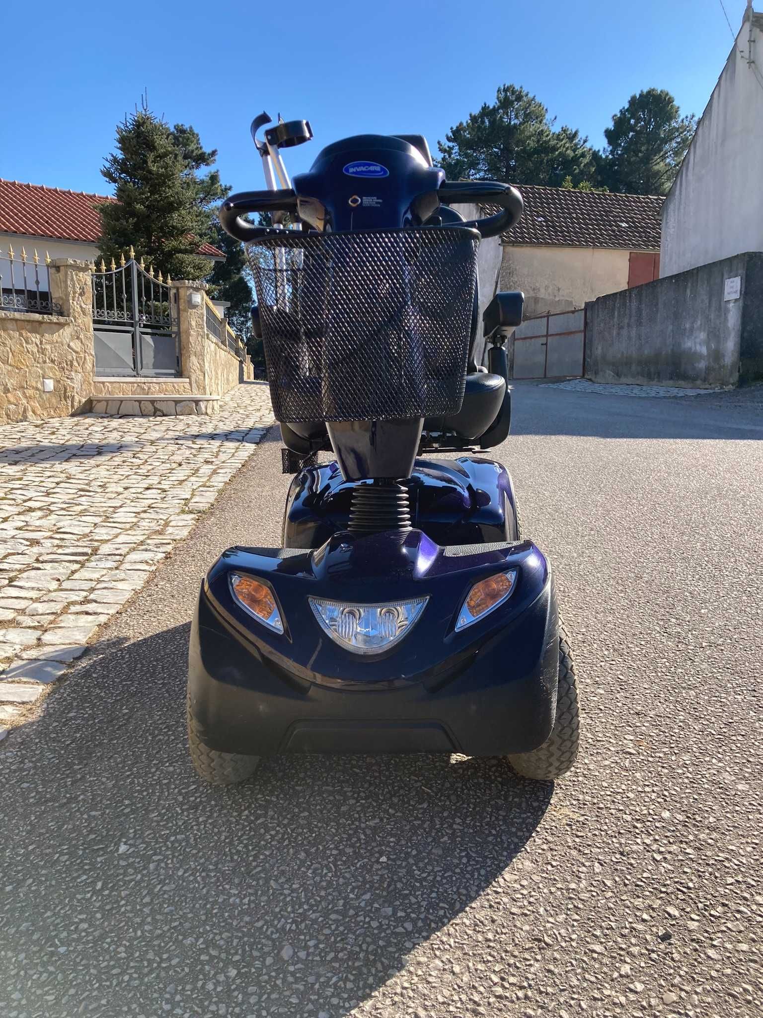Scooter Elétrica p/Pessoas de Mobilidade Reduzida