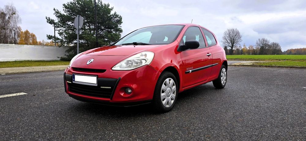 Renault Clio miejskie auto niskie spalanie