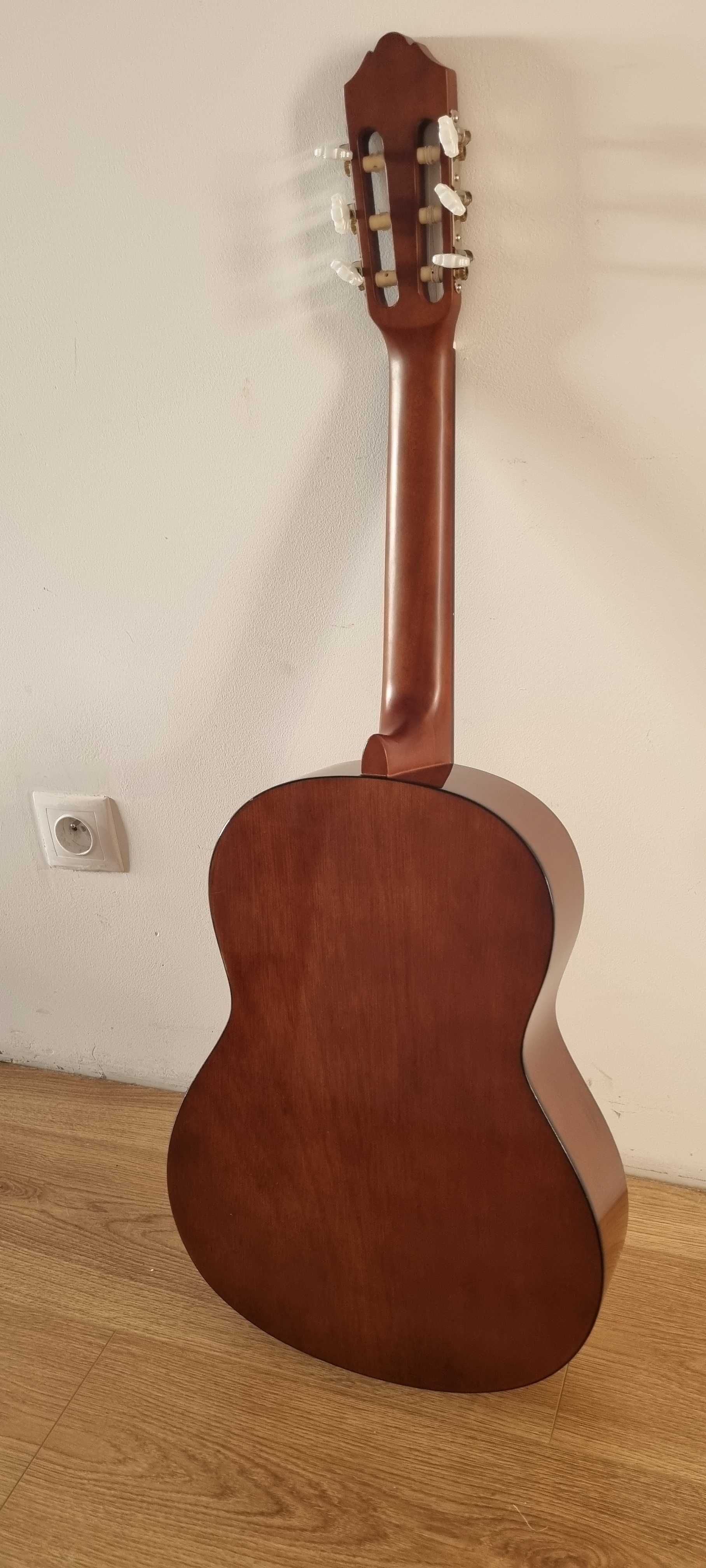 Gitara 3/4 Yamaha CS40