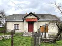 Продаж будинку з городом