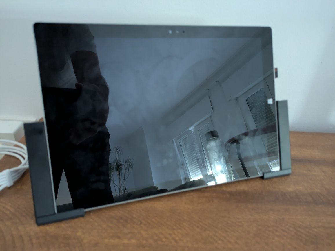 Surface pro 3 + dock + SD