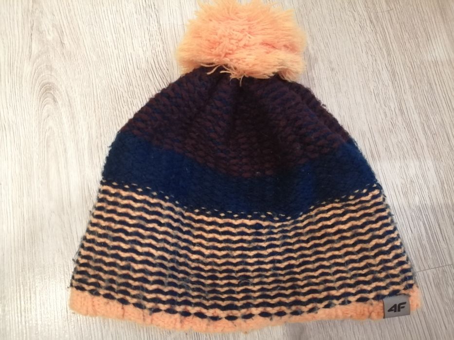 Czapka na zimę 4F