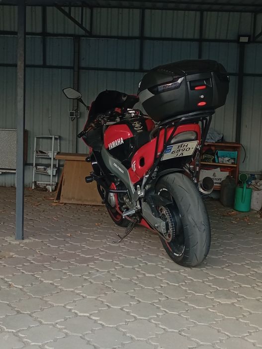Ямаха yzf 600 thandercat