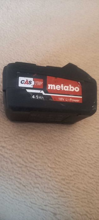 Bateria Metabo 18 v 4.0 ąh    ( niesprawna )
