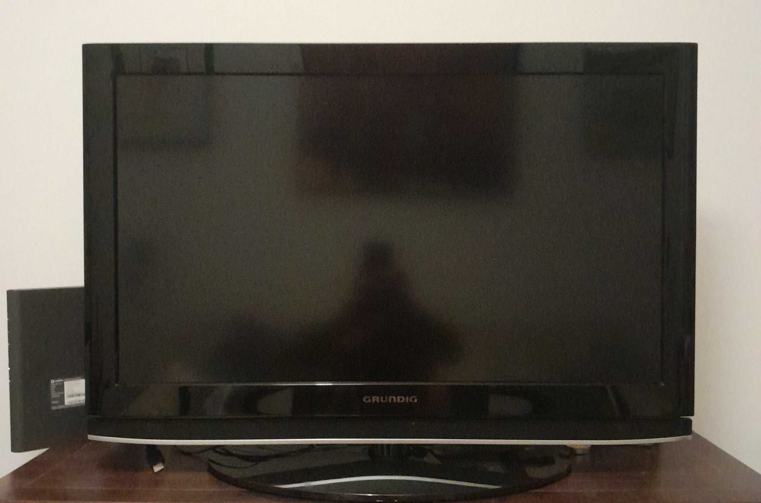 TV  GRUNDIG Vision 9 32 Polegadas / 81 cm