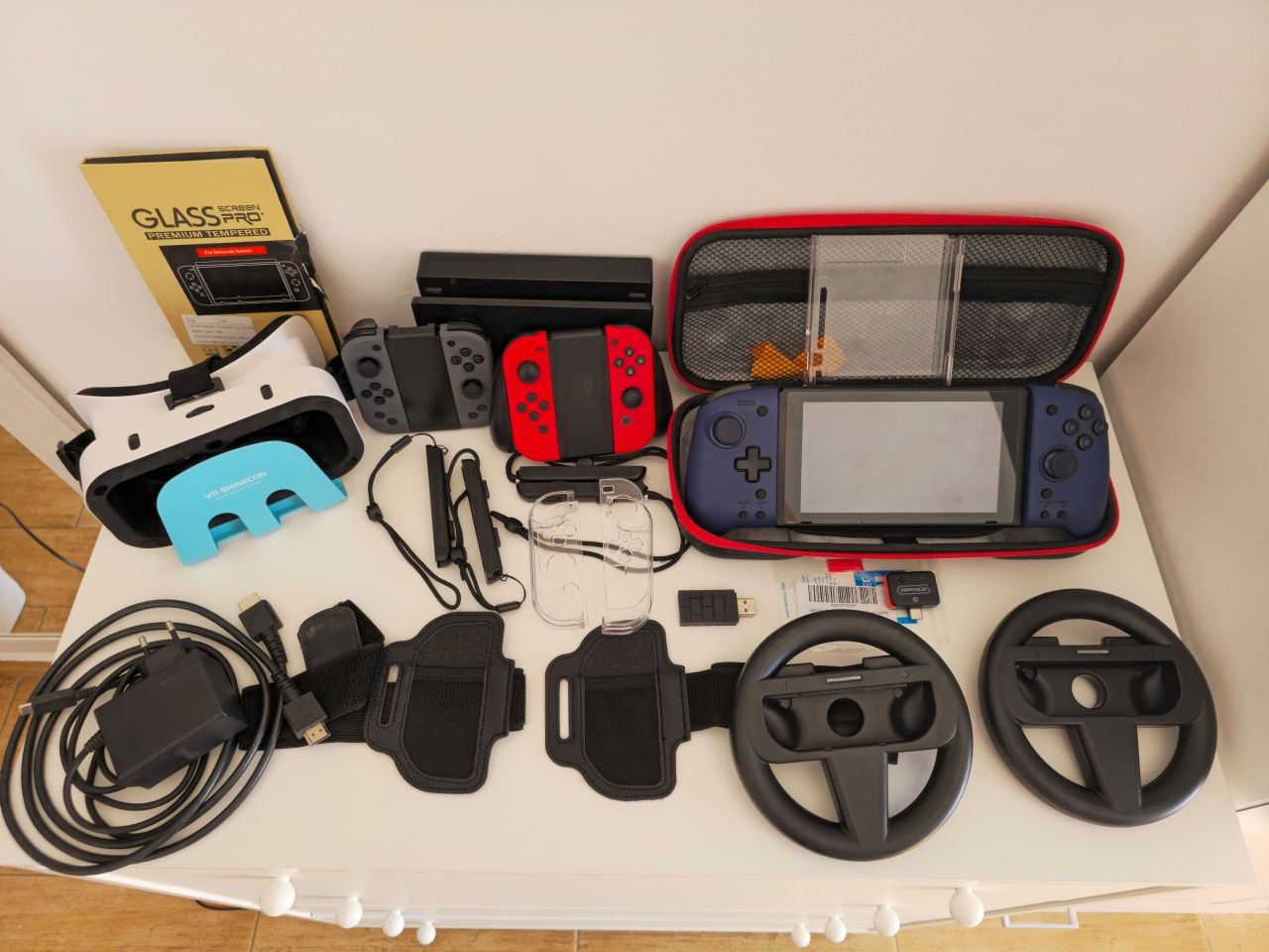 Nintendo Switch Desbloqueada + Acessórios