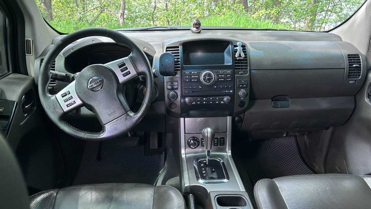 Продам Nissan Navara 3.0 V6