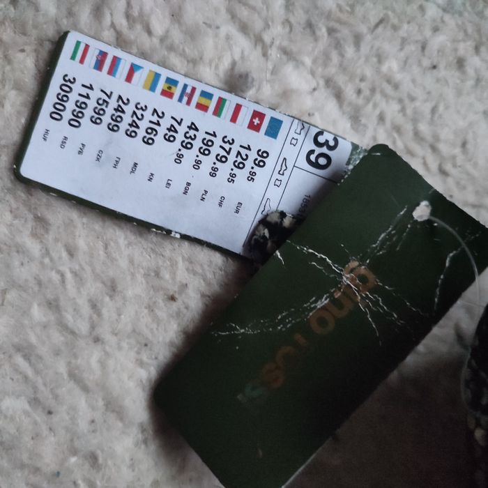 Botki skórzane Gino Rossi 39 nowe