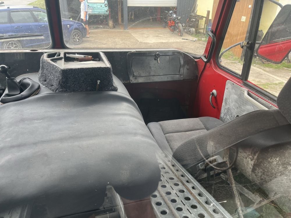 Продам автовоз Robur ld3004