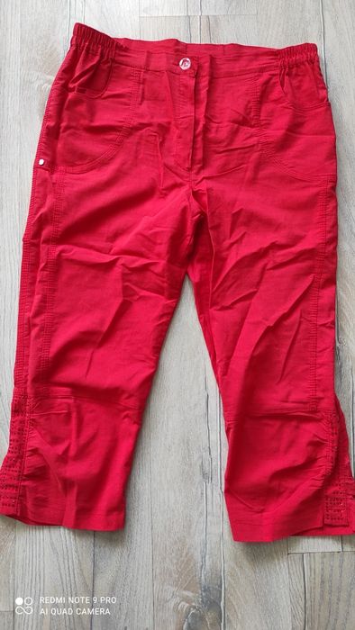 Бриджі ( капрі)нові.      .