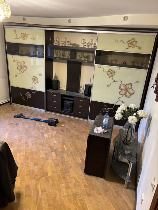 Стінка шафа купе б у