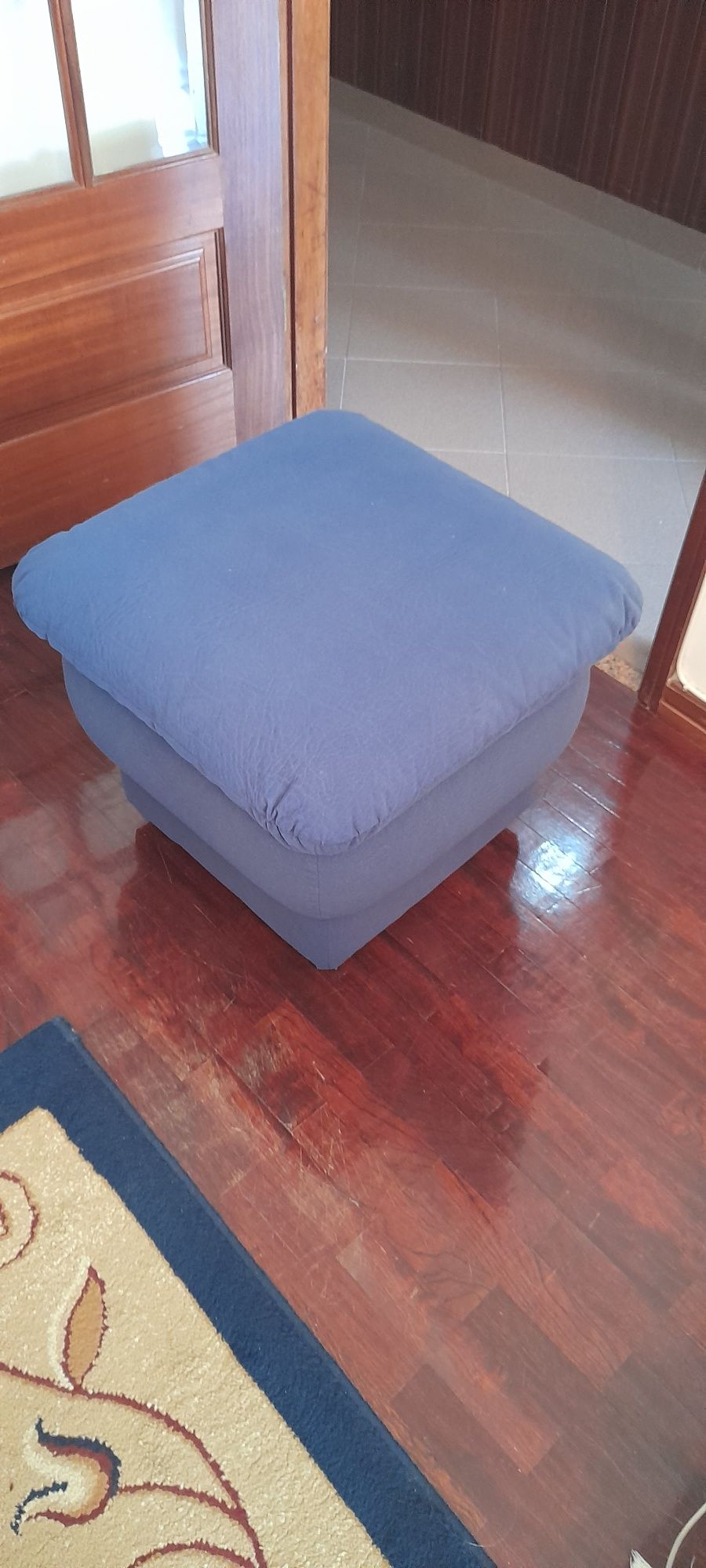 Vende-se Puff de sala ou quarto