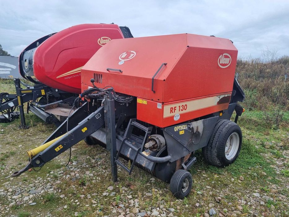 Prasa walcowa Vicon RF130, sznurek, siatka, uszkodzona