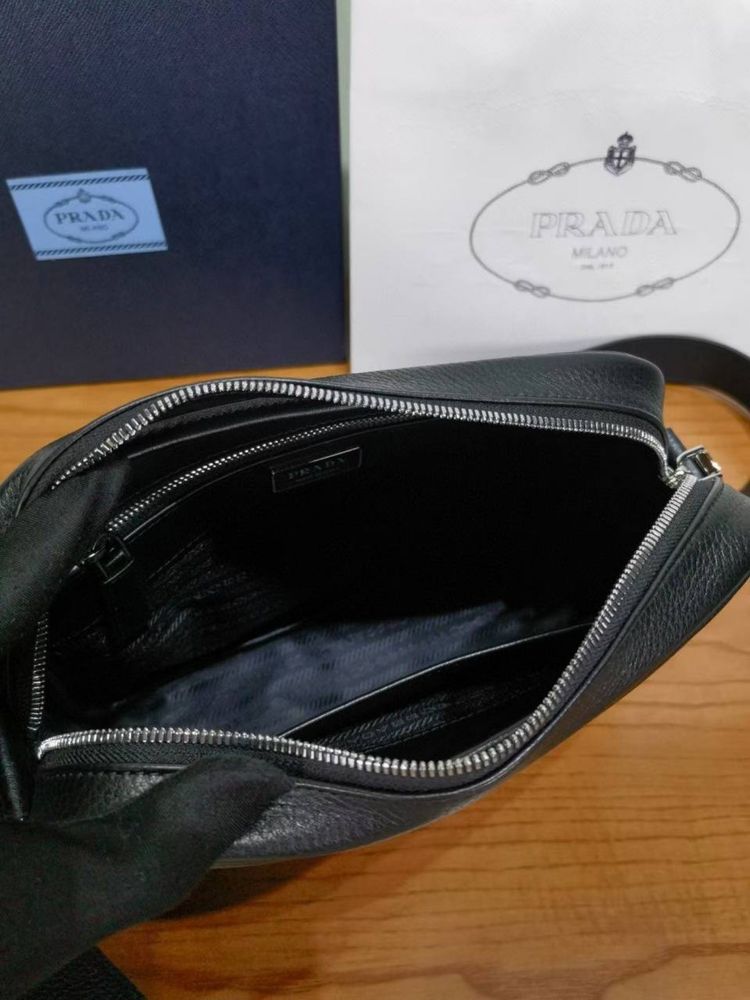 Сумка prada чоловіча комплектація бутика