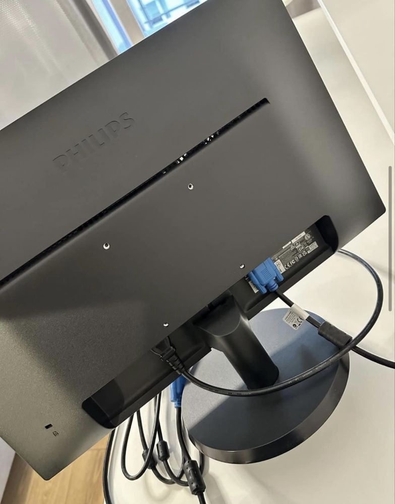 Monitor Philips V-line 21,5’’ 1920x1080