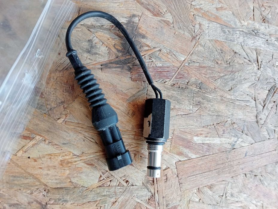 czujnik zatkania filtra 2.7099.890.0 Deutz-Fahr Agrotron L M TTV 6 7