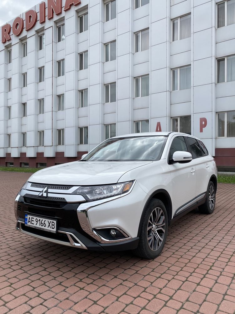 Mitsubishi Outlander 2018